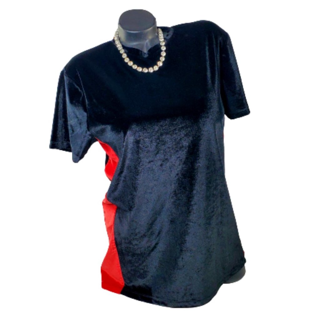 ASOS short sleeve t-shirt mini black & red velvet dress. New!!! Size Med